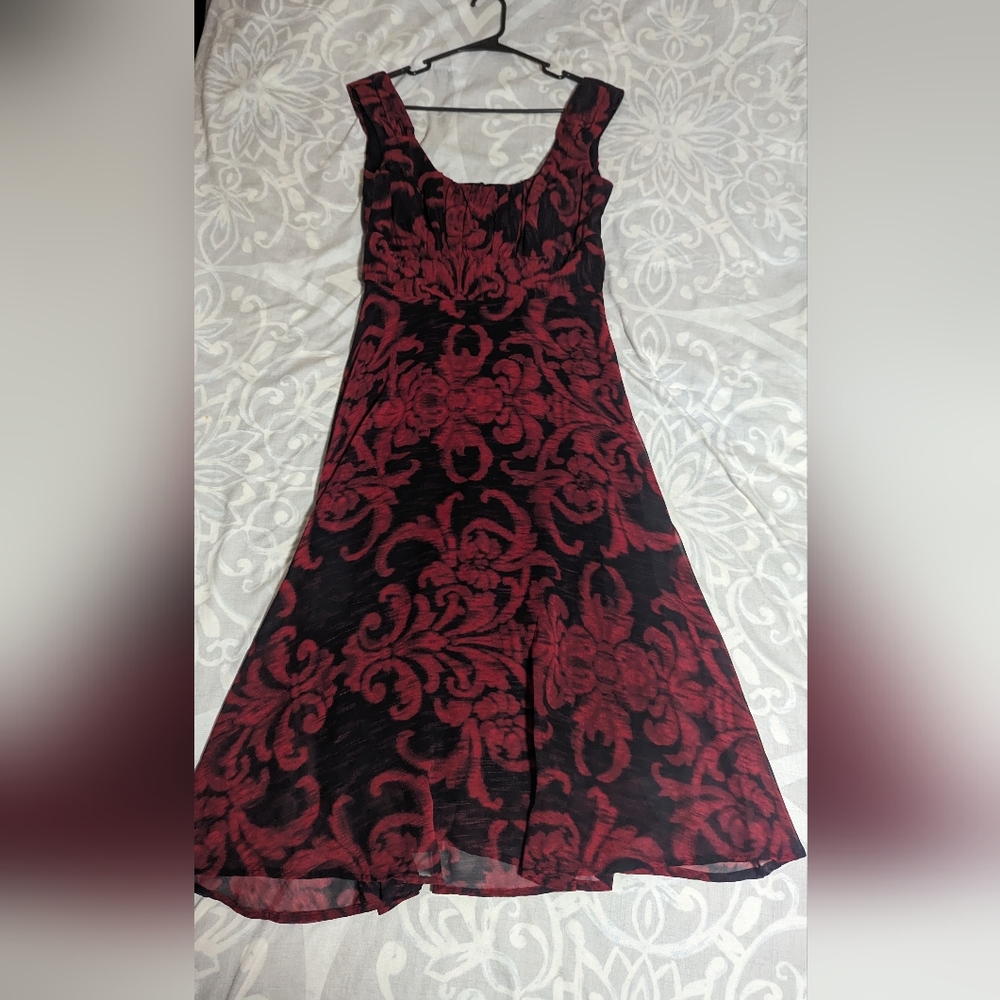 Red and black dress size 6